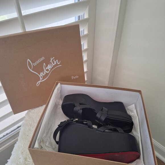 Christian Louboutin, black platforms SIZE 40 (American size 9)